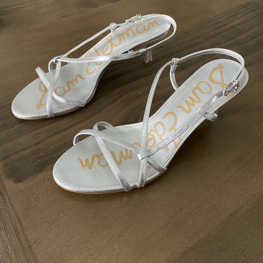 Sam Edelman kitten heels size 8.5 silver